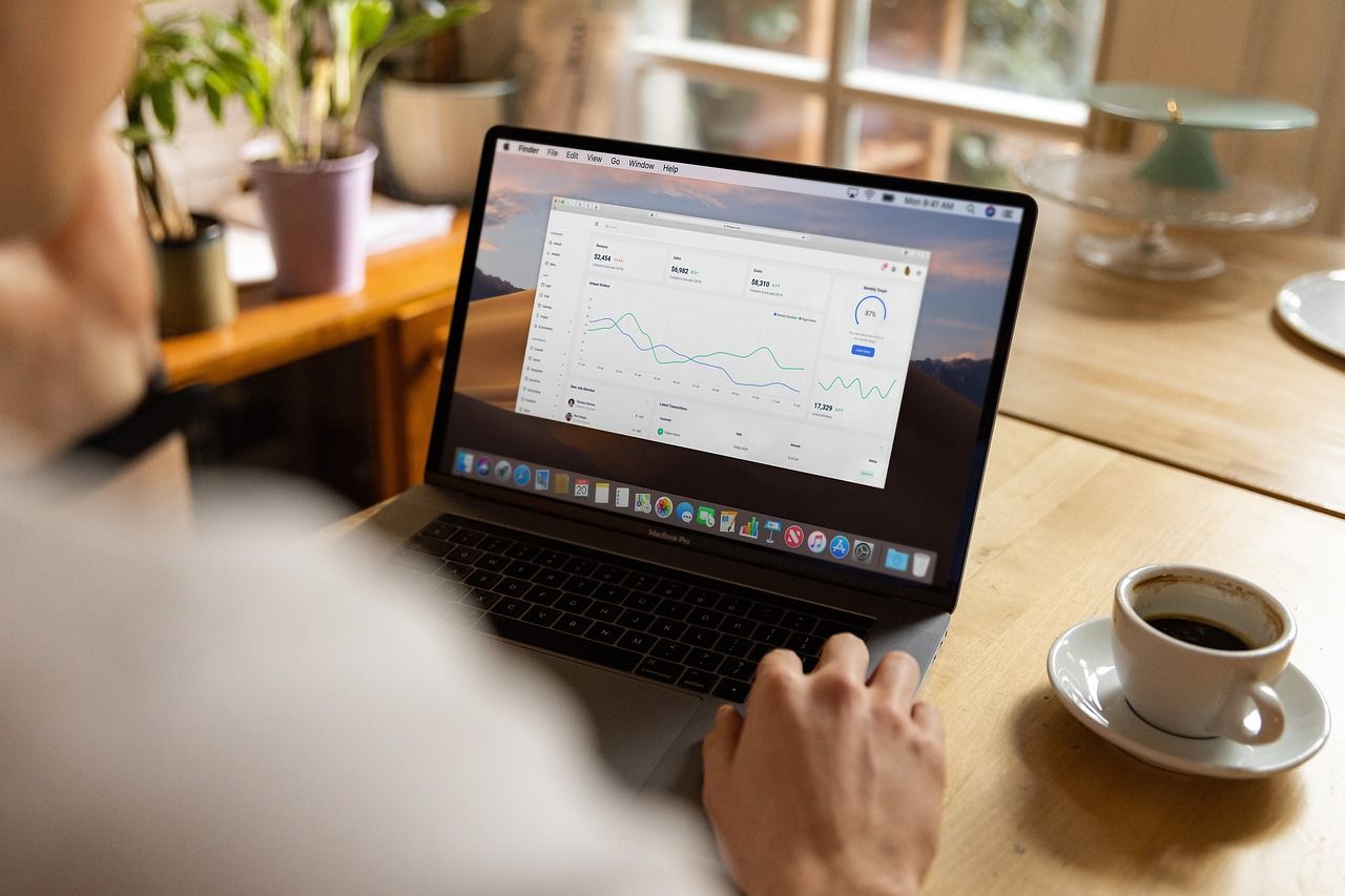 entdecken sie die vorteile und herausforderungen von remote work. erfahren sie, wie sie produktiv von zu hause aus arbeiten und flexible arbeitsmodelle optimal nutzen können.