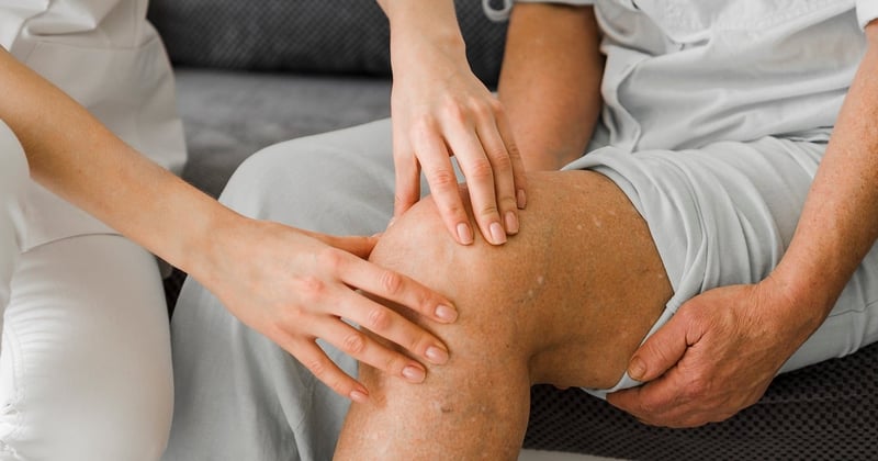 Plantarfasziitis: 7 effektive Übungen gegen den Fersenschmerz